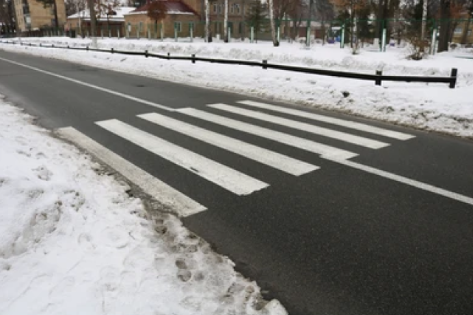 Black Ice Arrives Early: What Injured Pedestrians Must Document in the First 24–48 Hours